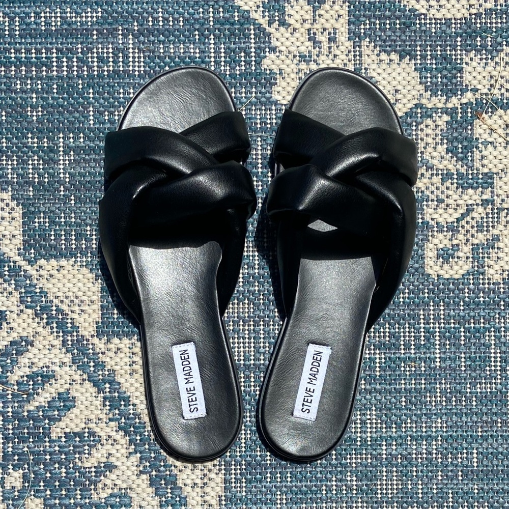 Black Steve Madden Summer Sandal